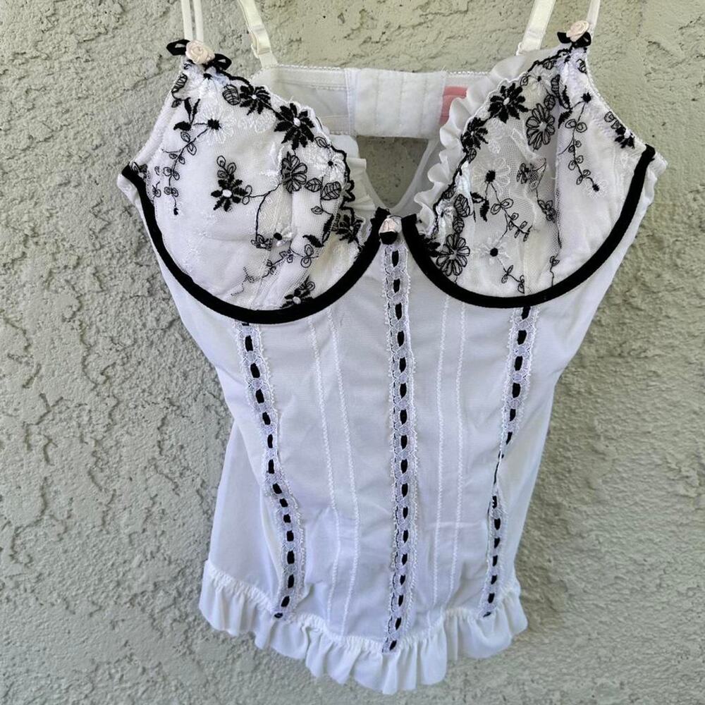Y2k white corset